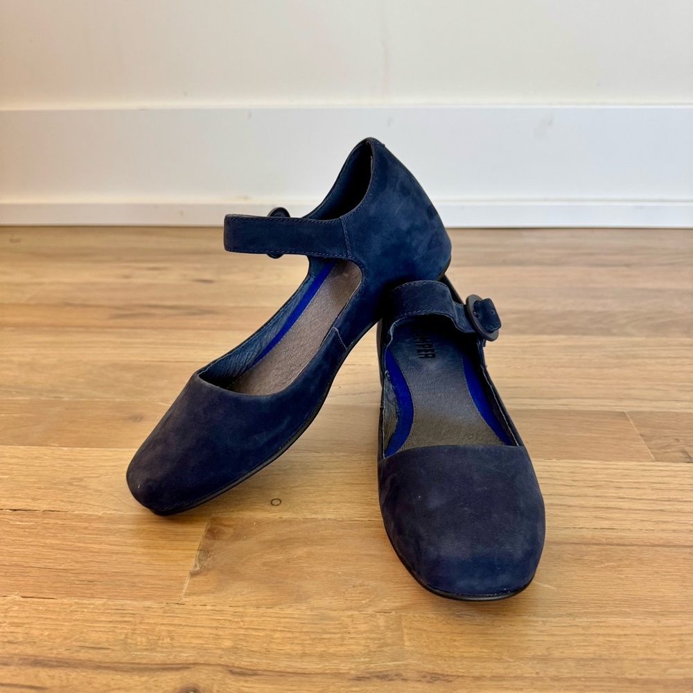 Elegant Navy Blue Women's Shoes